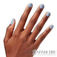 Vernis-Semi-Permanent-OPI-Baggy-Jean-Baby-Sans-TPO-Hand
