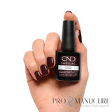 Manucure bordeaux brun très foncé avec flacon CND Shellac Fedora 12,5 ml